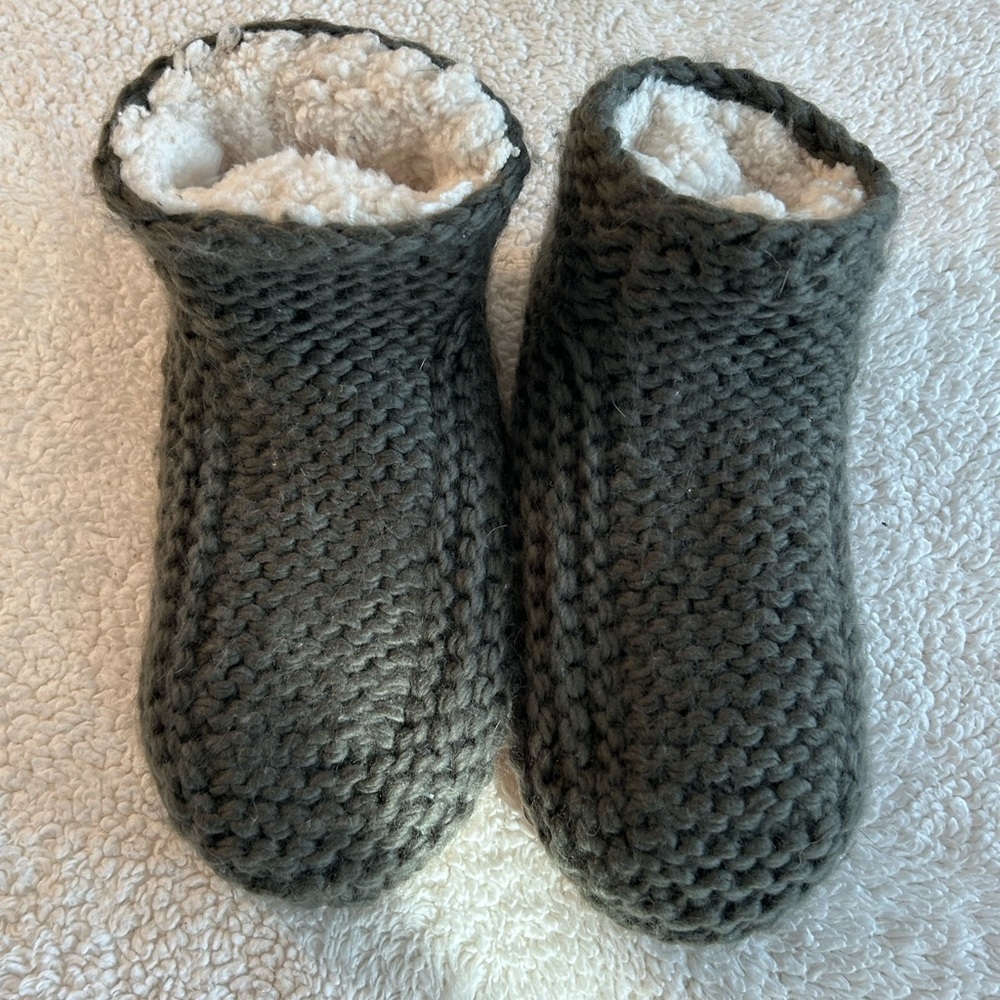 Anthropologie Gray Knit Slippers